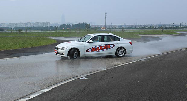 maxxis-new-victra-m36plus-211215-nm17.jpg